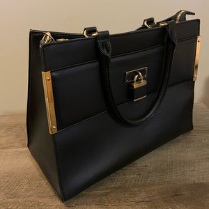 Aldo Purse